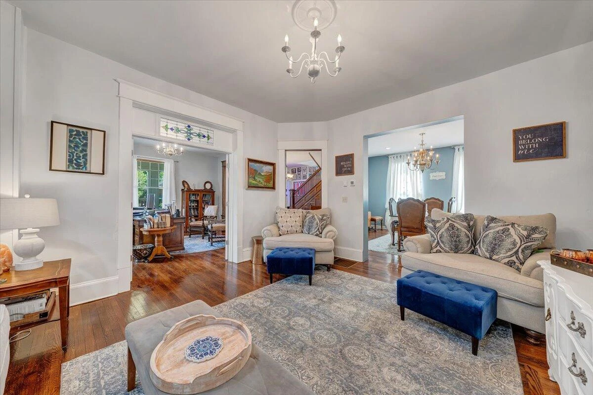 1701 Patterson AVE - Photo 20