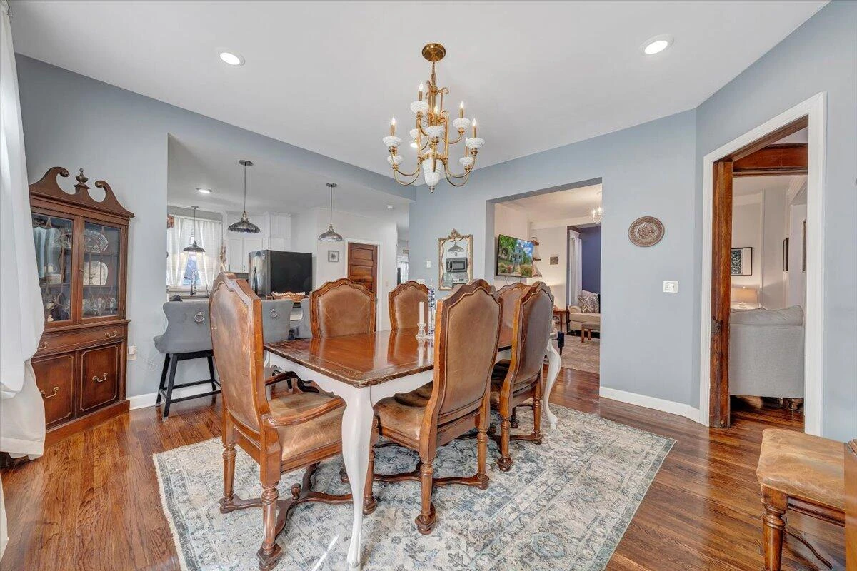 1701 Patterson AVE - Photo 26