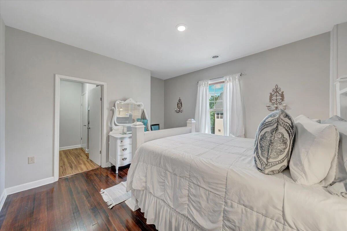 1701 Patterson AVE - Photo 49