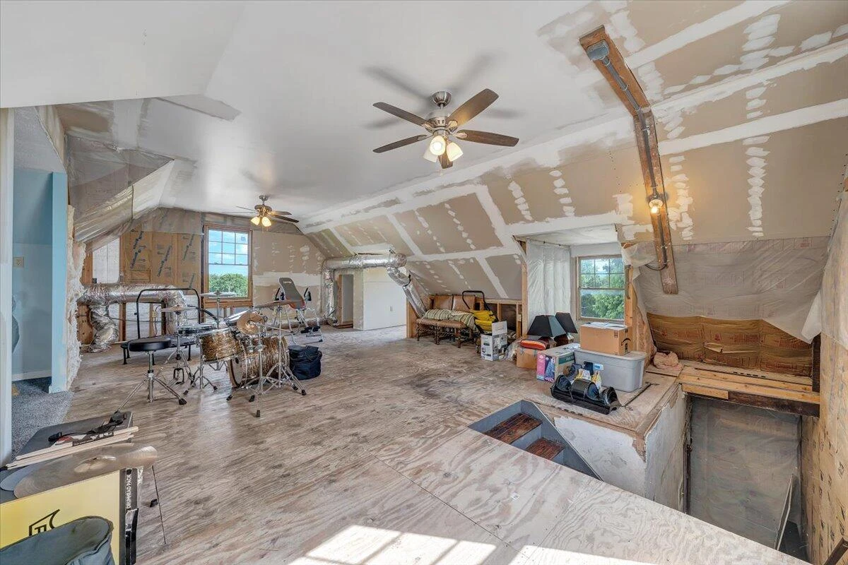 1701 Patterson AVE - Photo 55