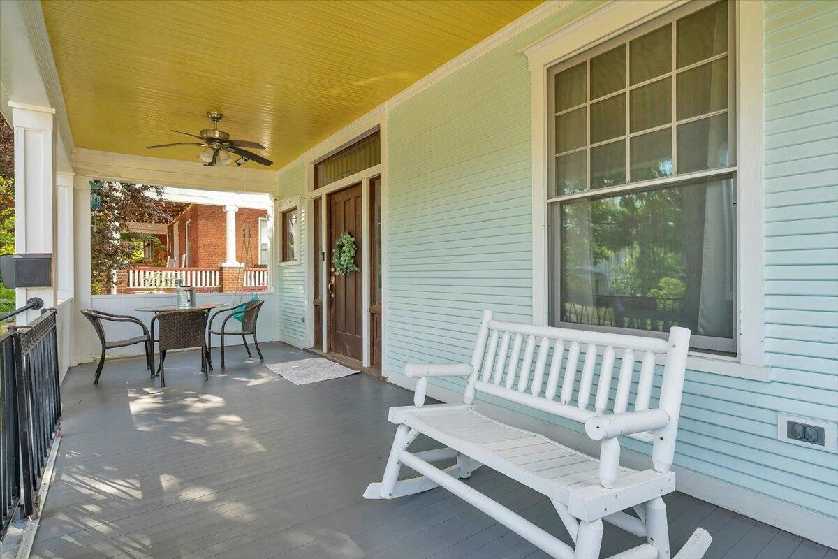 1701 Patterson AVE - Photo 12