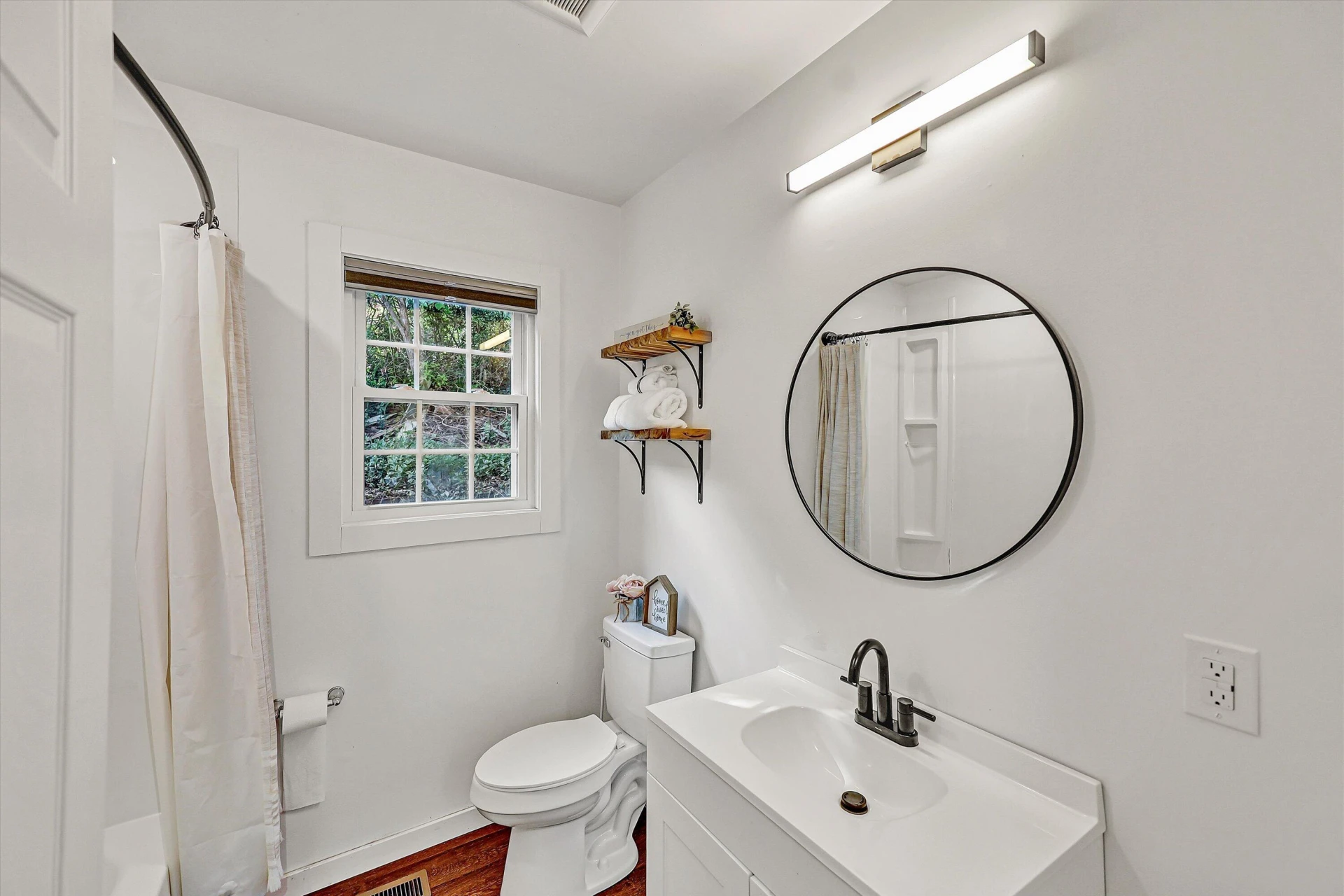733 Craig ST - Photo 19