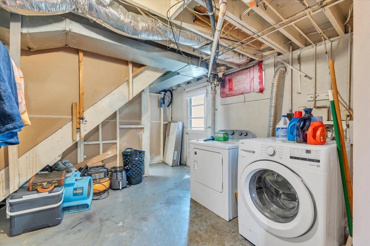 4342 Holmes ST - Photo 17