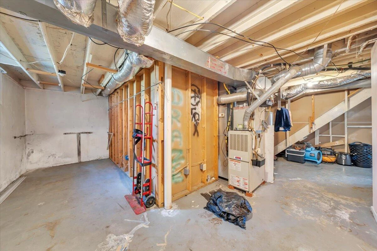 4342 Holmes ST - Photo 18
