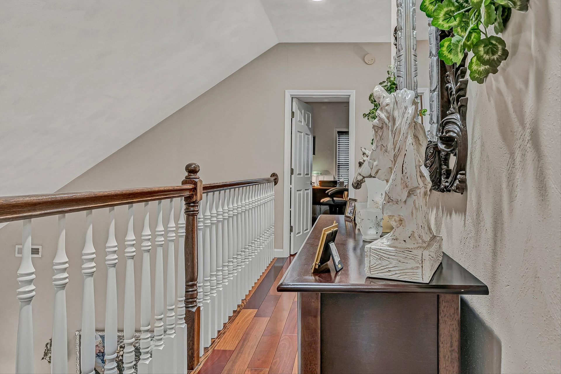 2310 Green Knoll LN - Photo 28