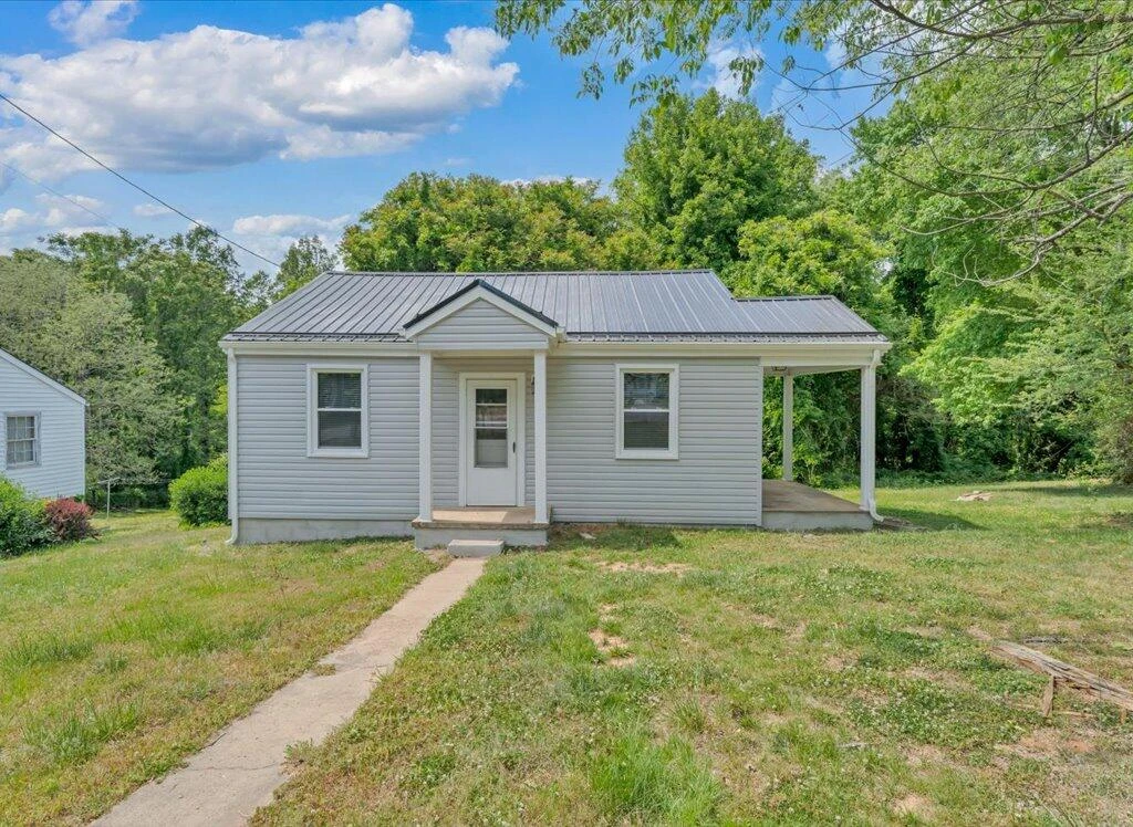 1142 Sylvan AVE - Photo 32