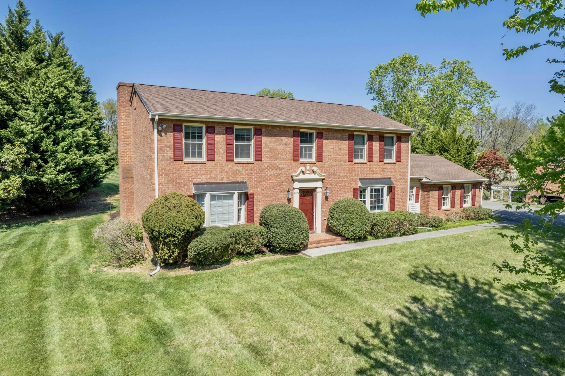 7173 Hollyberry RD