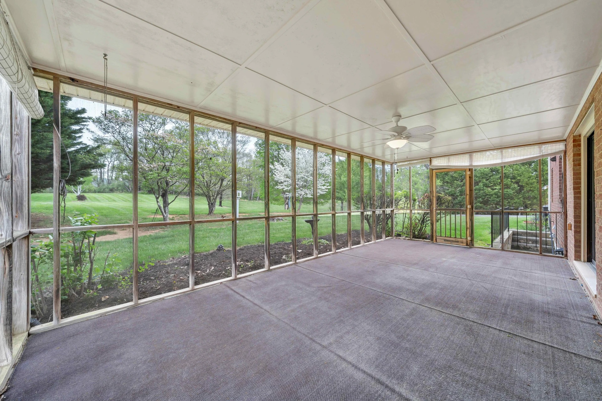 7173 Hollyberry RD - Photo 14