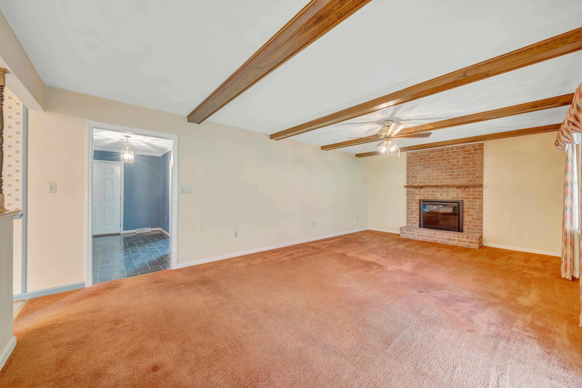 7173 Hollyberry RD - Photo 16
