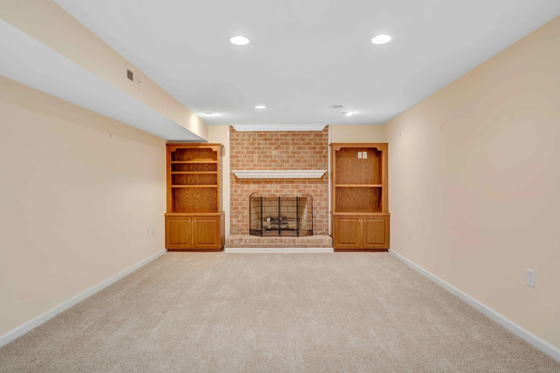 7173 Hollyberry RD - Photo 42