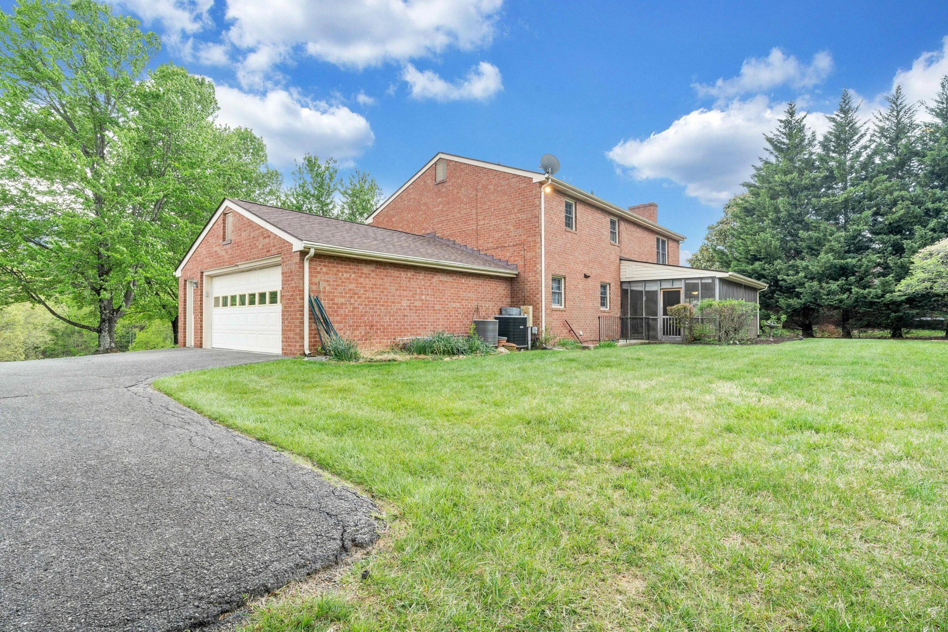 7173 Hollyberry RD - Photo 50