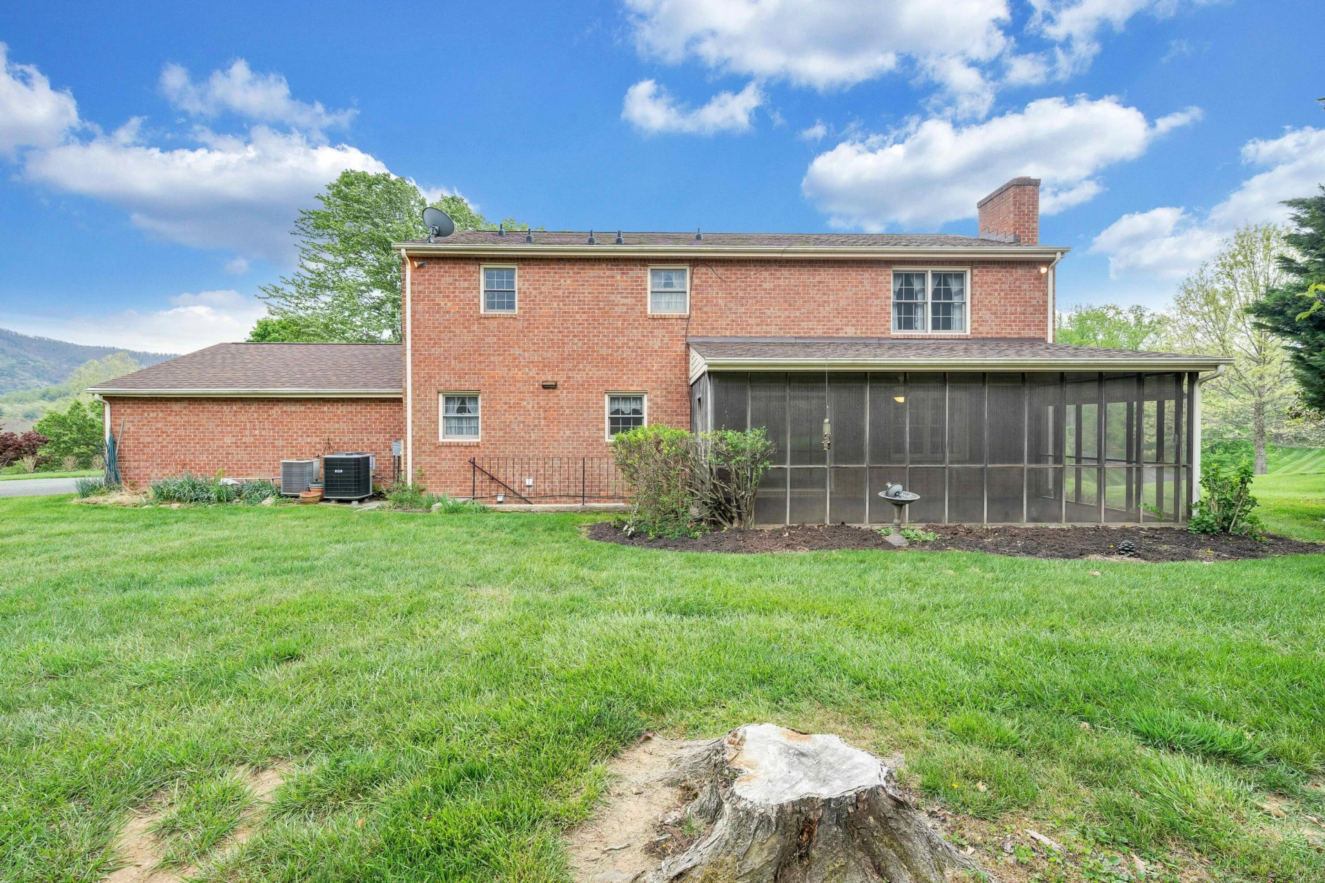 7173 Hollyberry RD - Photo 51