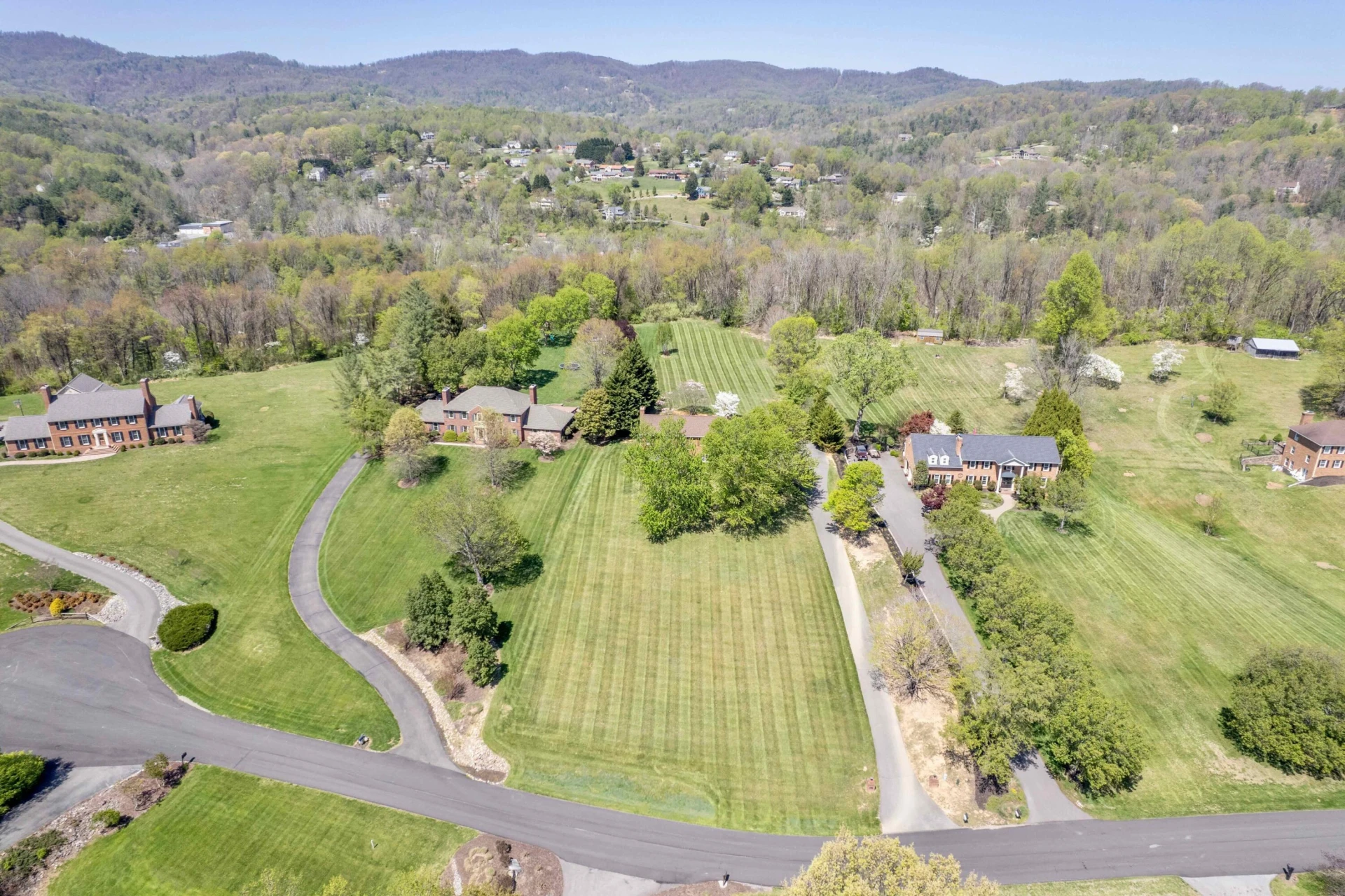 7173 Hollyberry RD - Photo 55