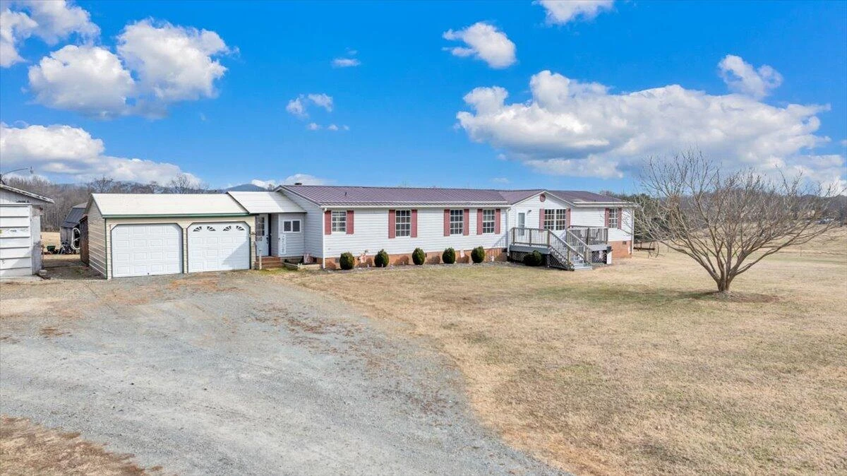 627&641 Novelty RD - Photo 3
