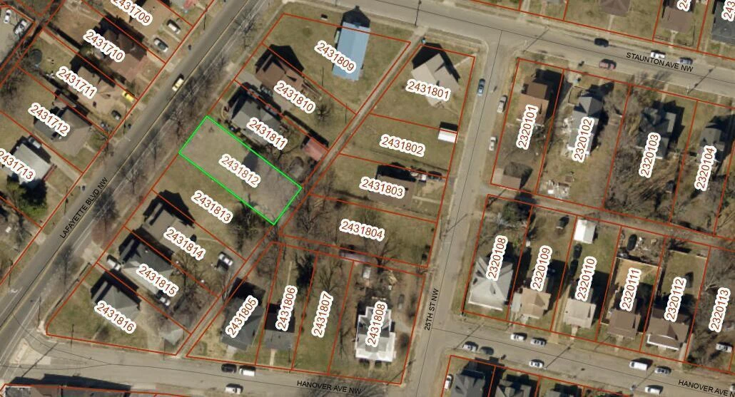 923 Lafayette BLVD - Photo 2