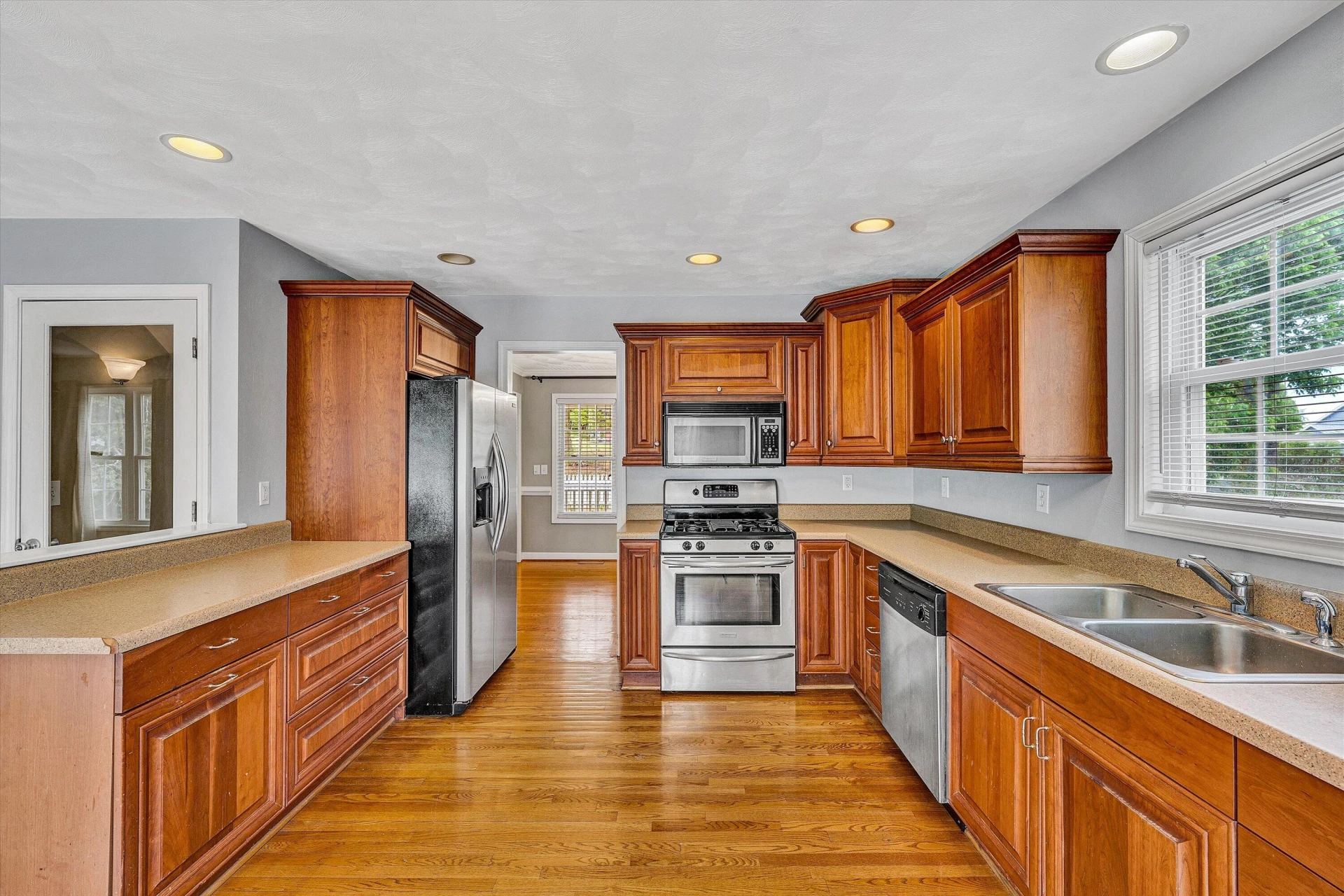 1270 Mill RD - Photo 12