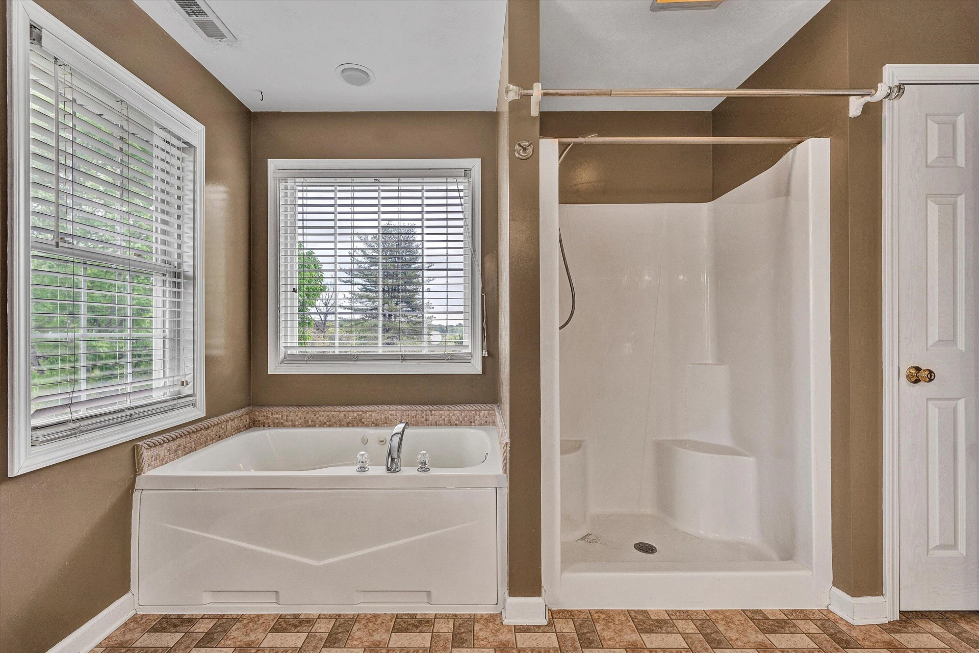 1270 Mill RD - Photo 18