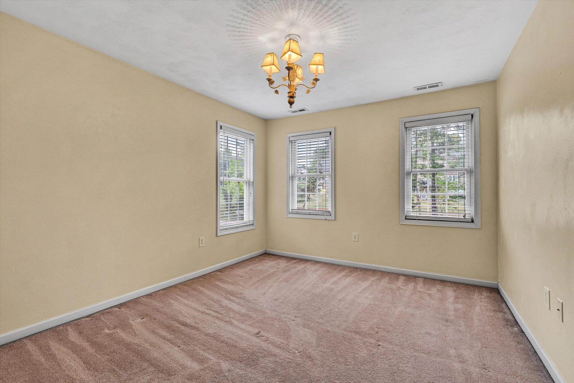 1270 Mill RD - Photo 21