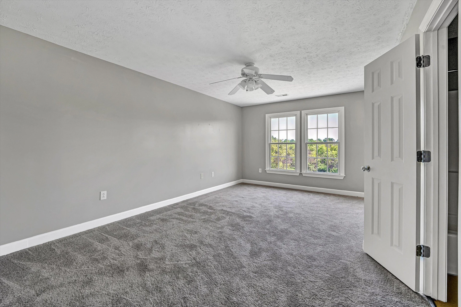 1429 JEFFERSON TER - Photo 33