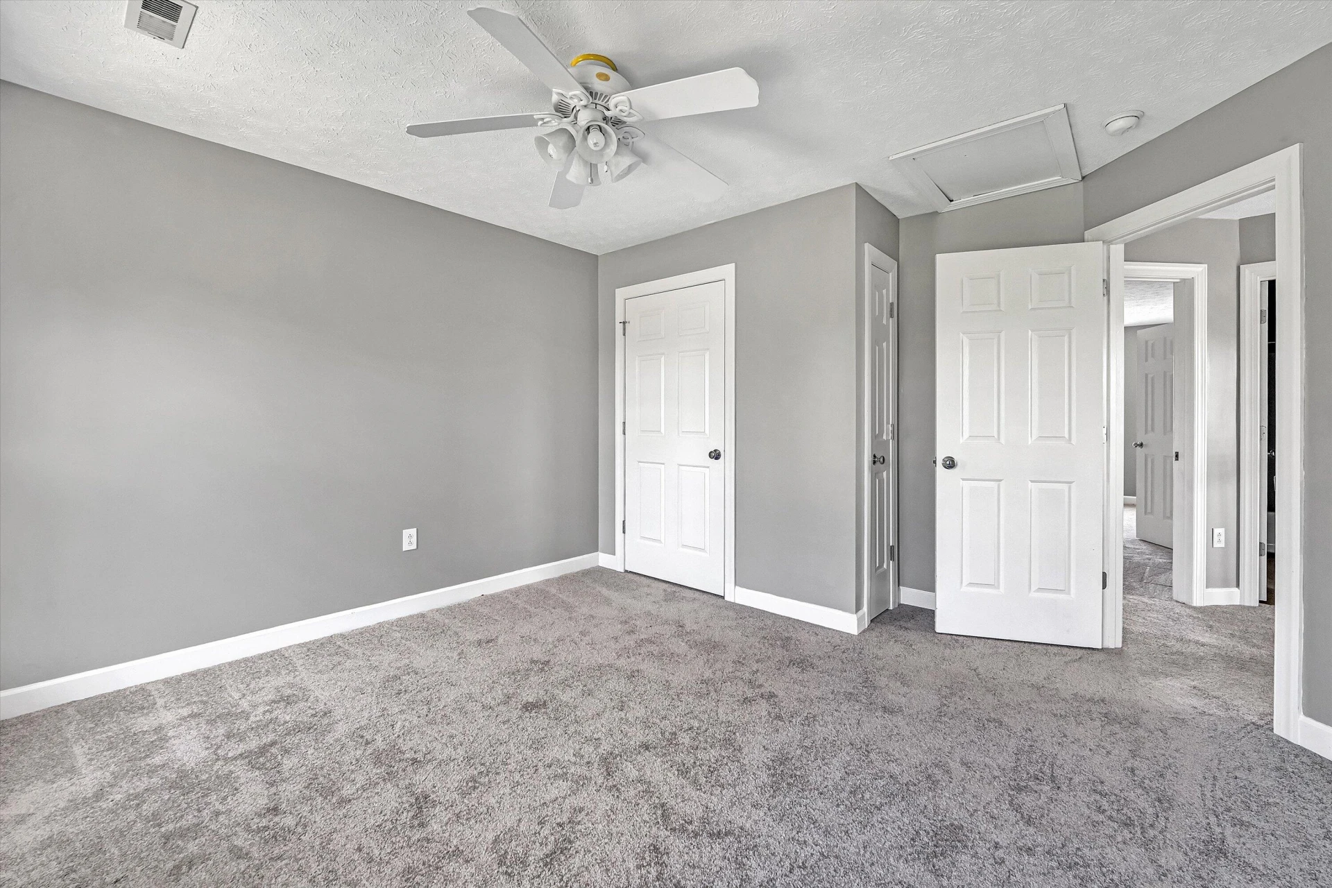 1429 JEFFERSON TER - Photo 38