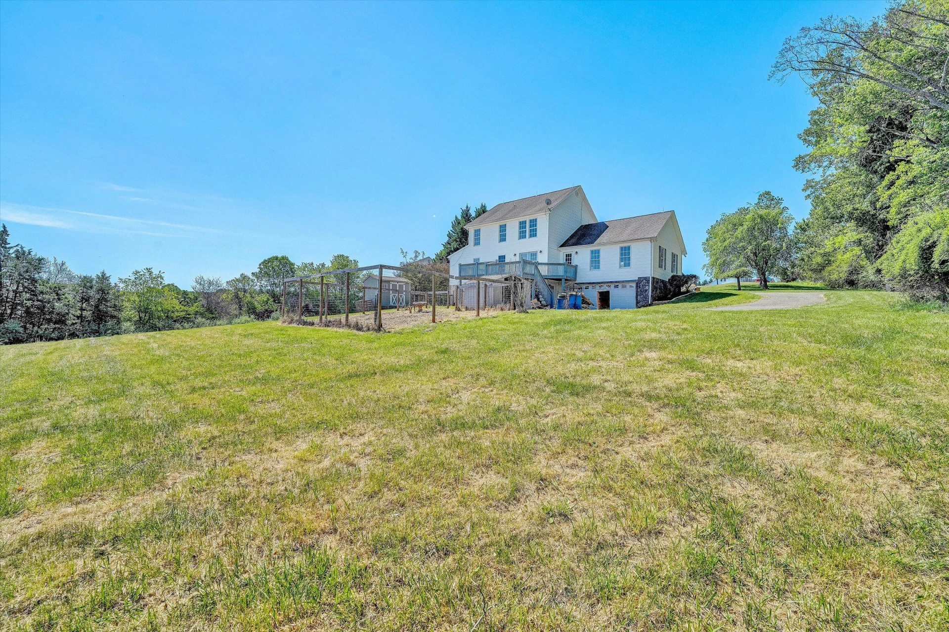1429 JEFFERSON TER - Photo 8