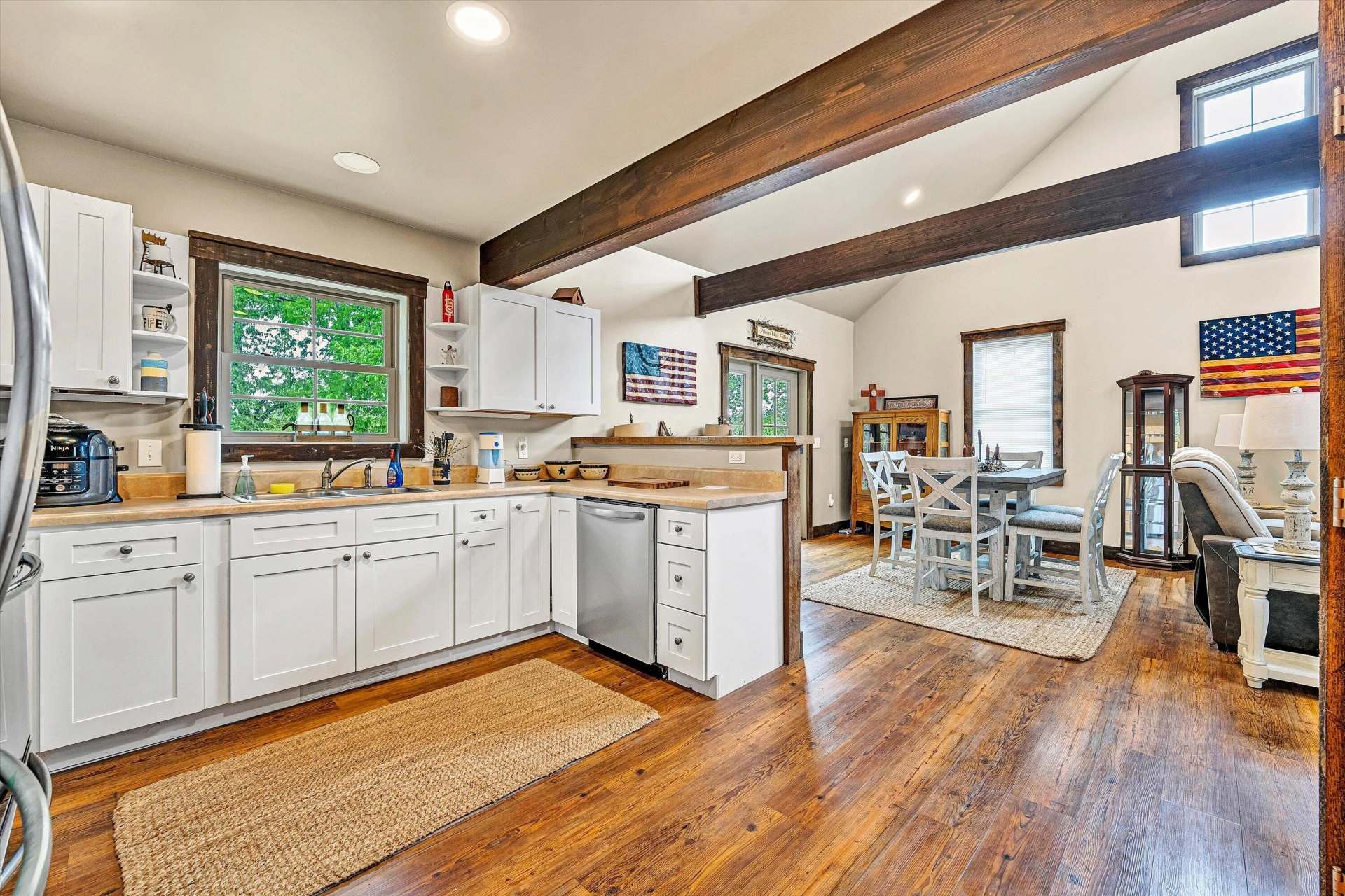 2866 Rucker RD - Photo 27