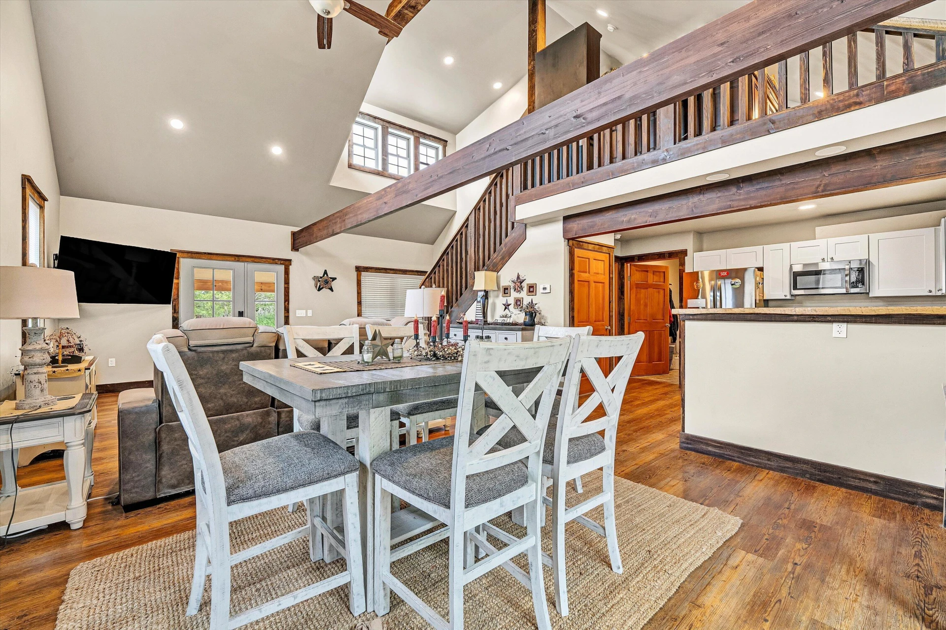 2866 Rucker RD - Photo 29
