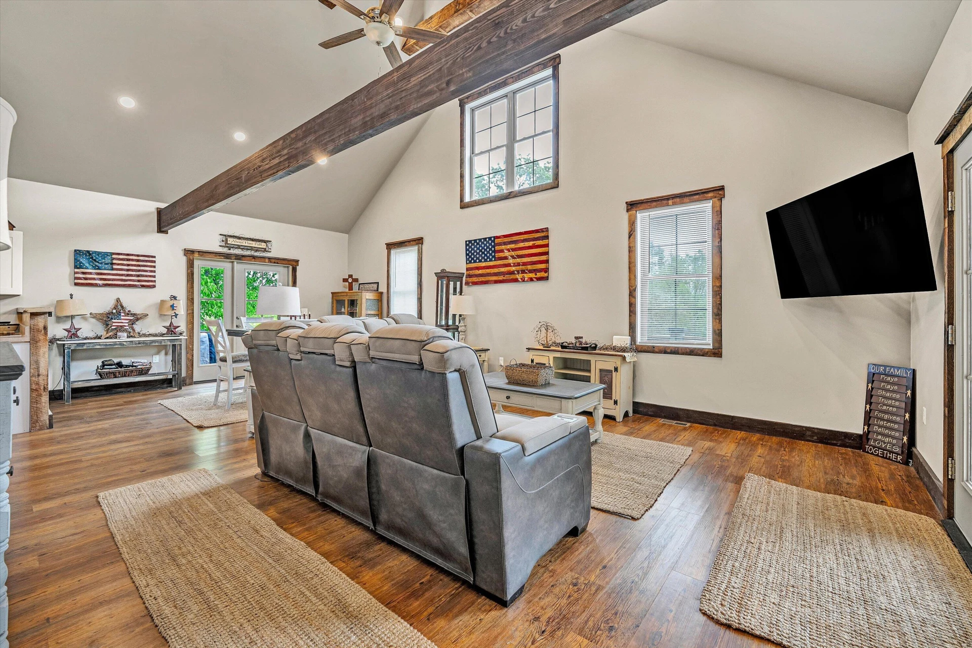 2866 Rucker RD - Photo 10