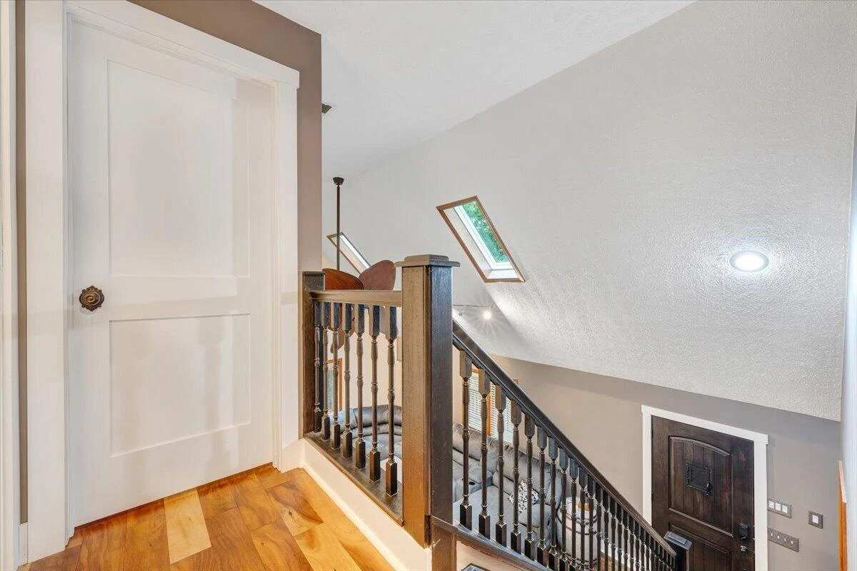 290 Silver Shadow RD - Photo 37