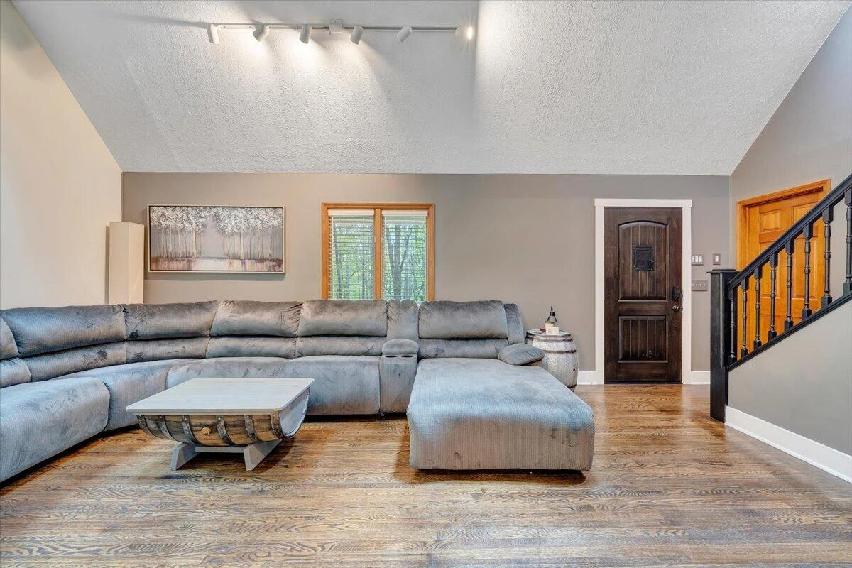 290 Silver Shadow RD - Photo 11