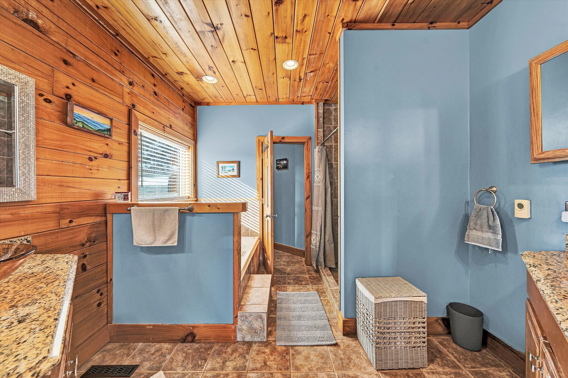 2972 Algoma RD - Photo 30