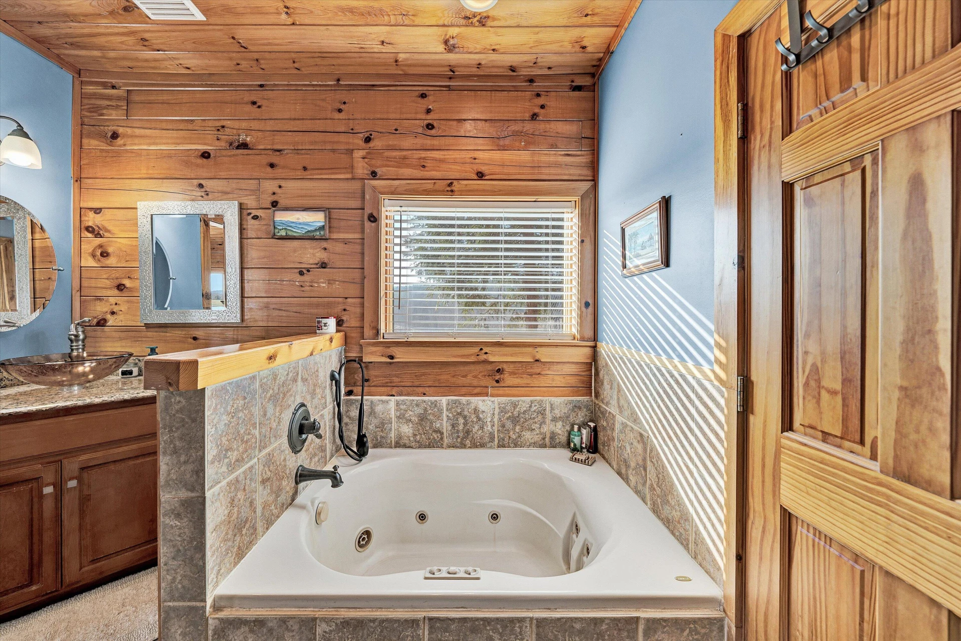 2972 Algoma RD - Photo 32