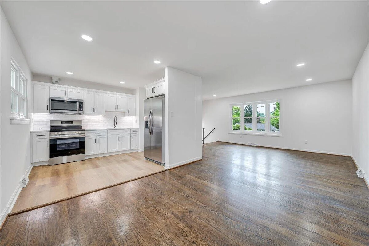 3915 Wilmont AVE - Photo 13
