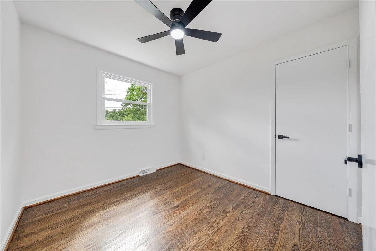 3915 Wilmont AVE - Photo 21