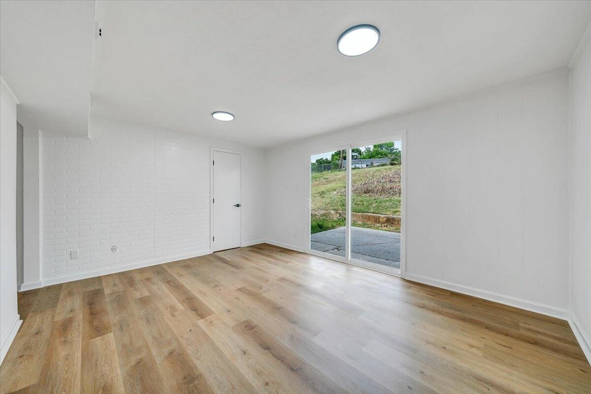 3915 Wilmont AVE - Photo 24
