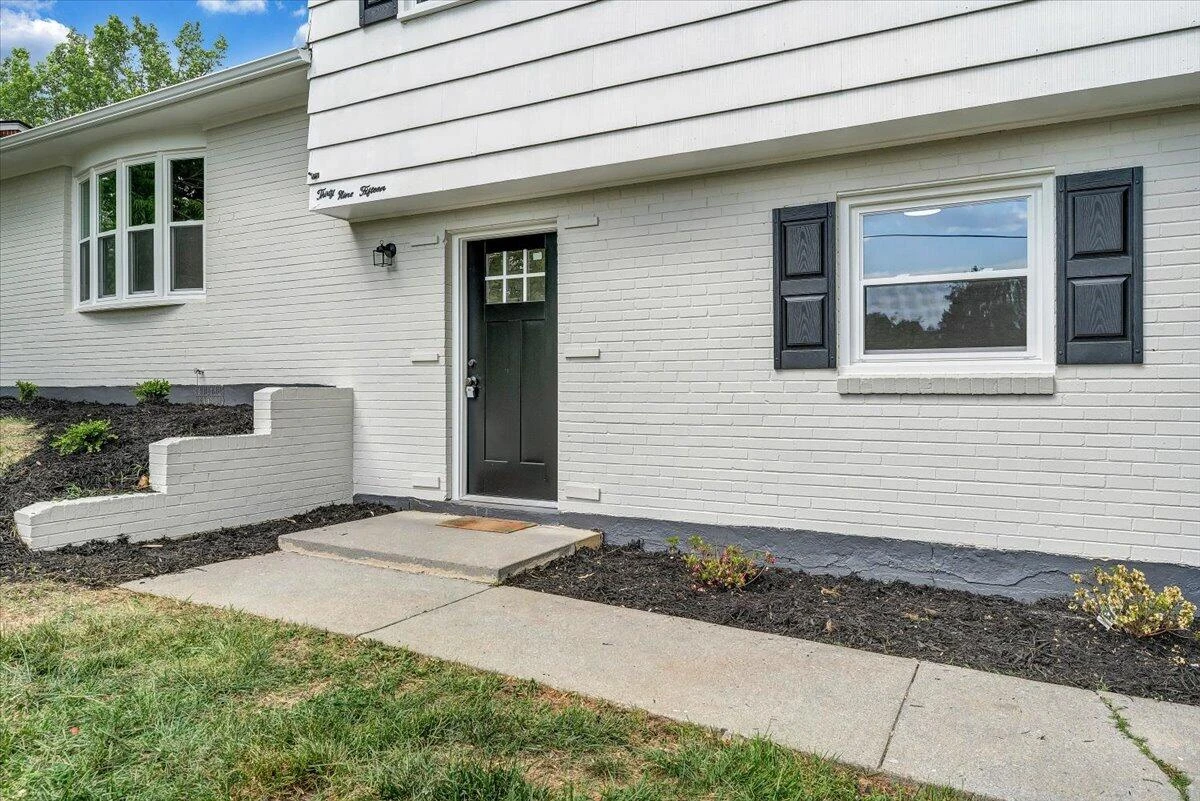 3915 Wilmont AVE - Photo 5