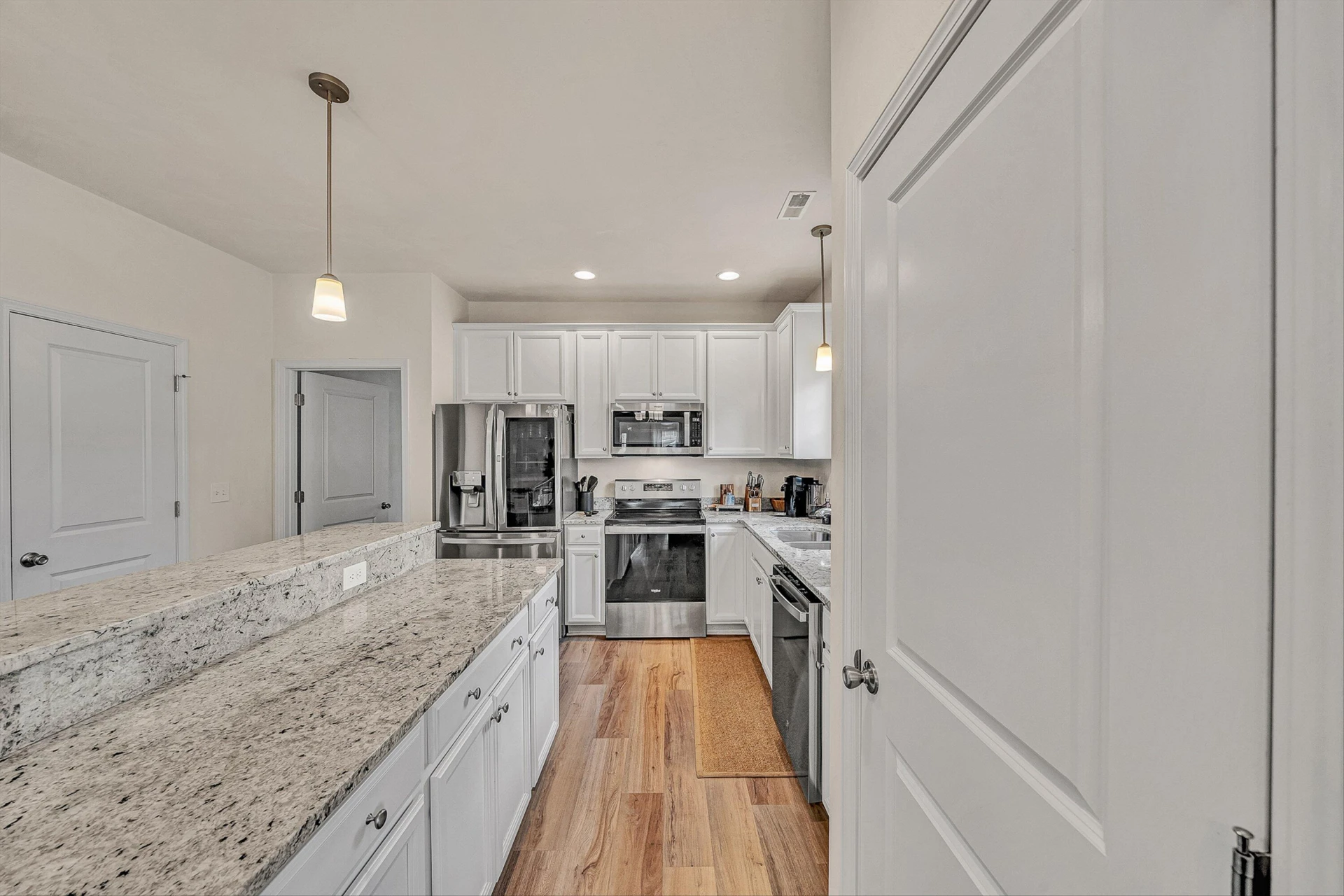 2059 Heys LN - Photo 15
