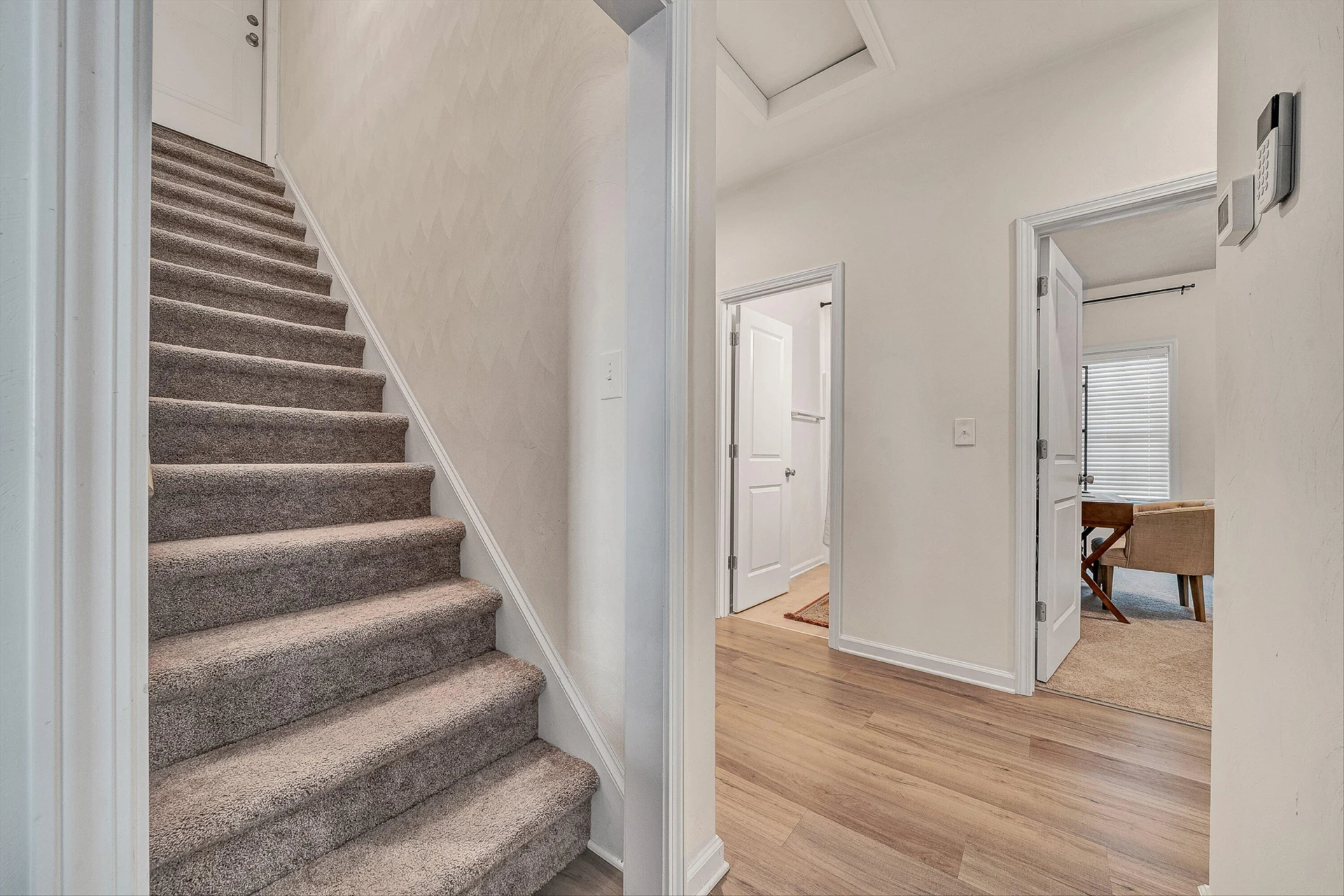 2059 Heys LN - Photo 23