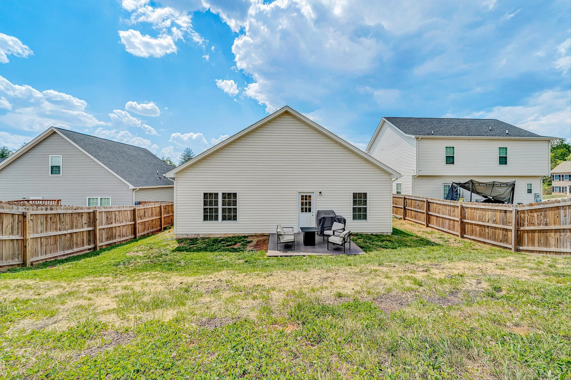 2059 Heys LN - Photo 35