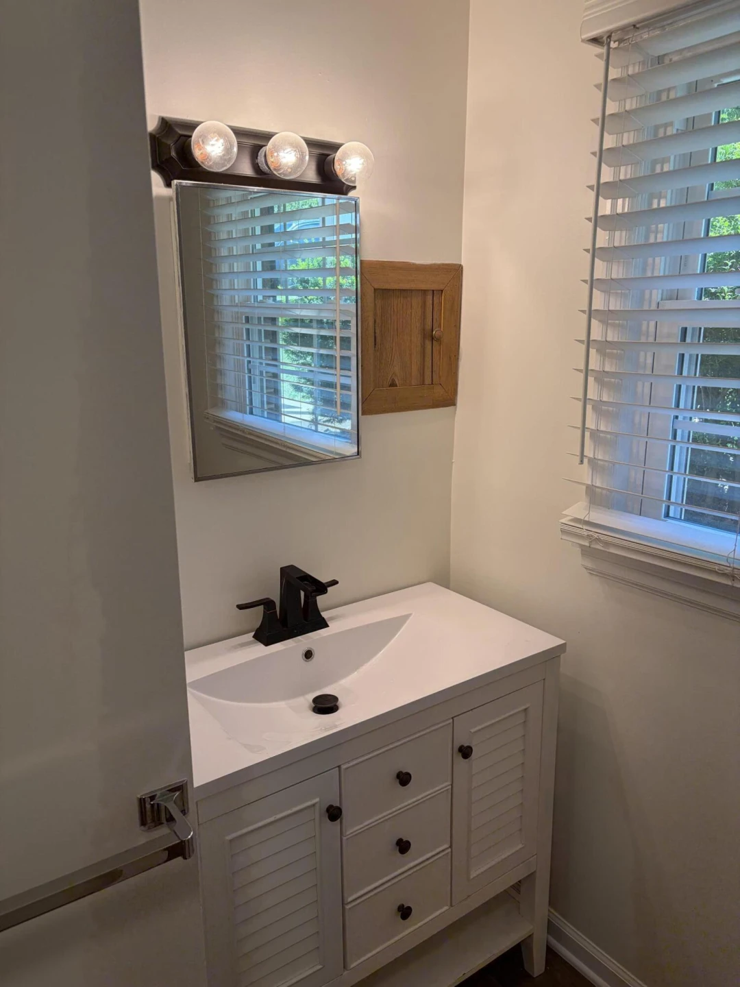 5335 Cave Spring LN - Photo 17