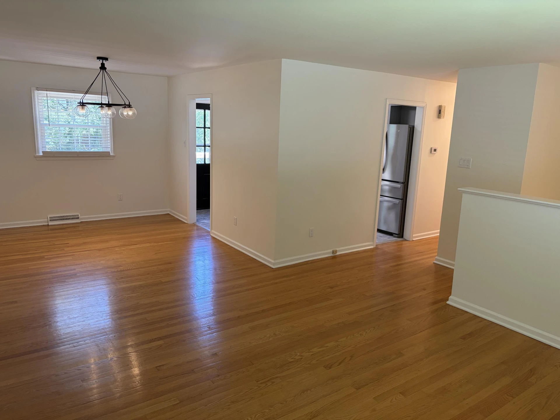 5335 Cave Spring LN - Photo 23