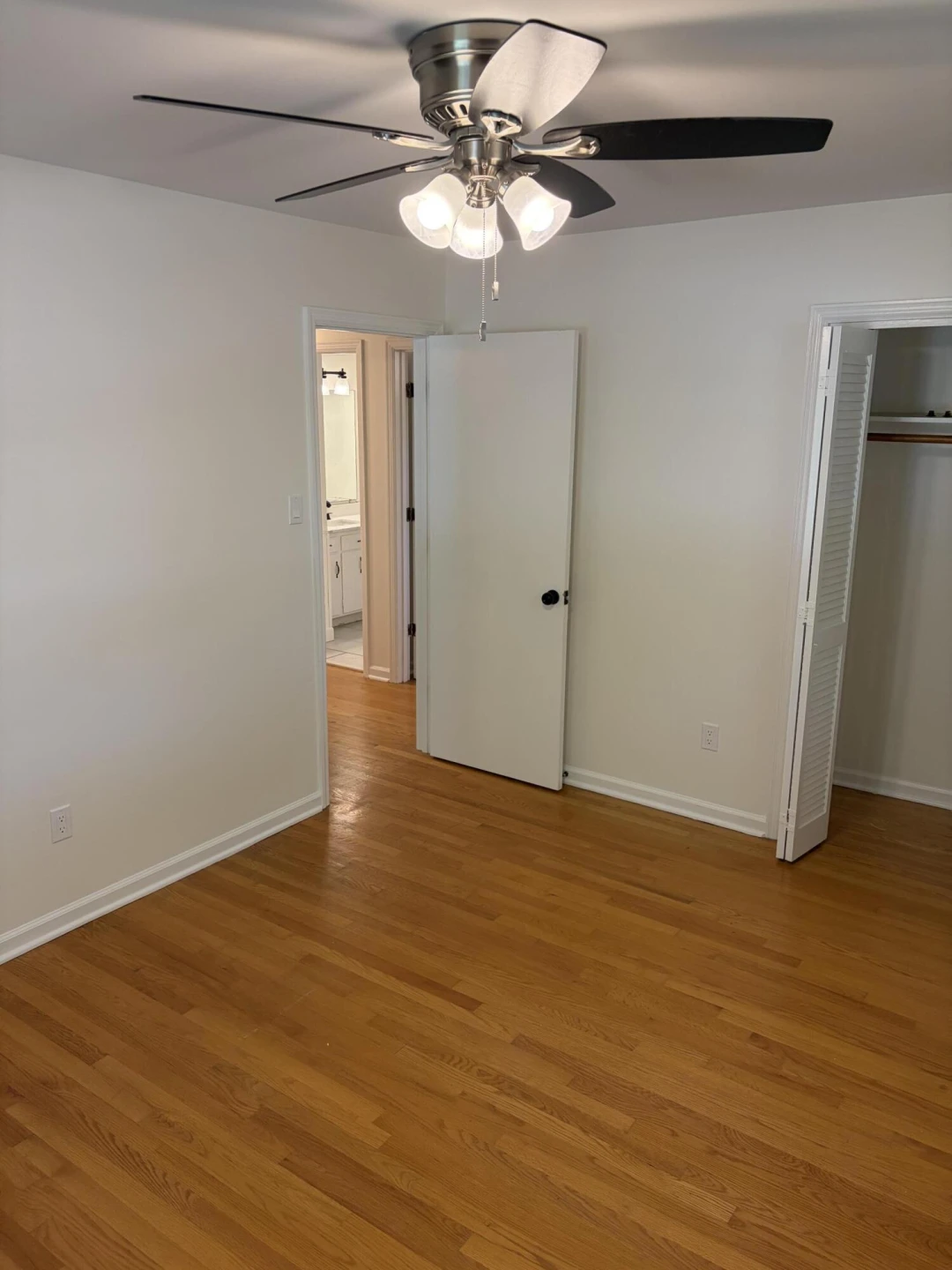 5335 Cave Spring LN - Photo 28