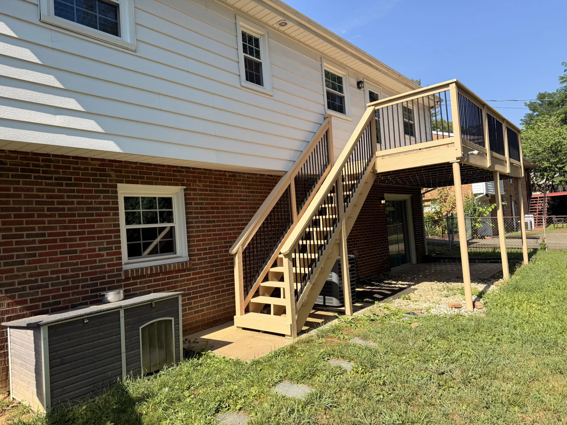 5335 Cave Spring LN - Photo 3