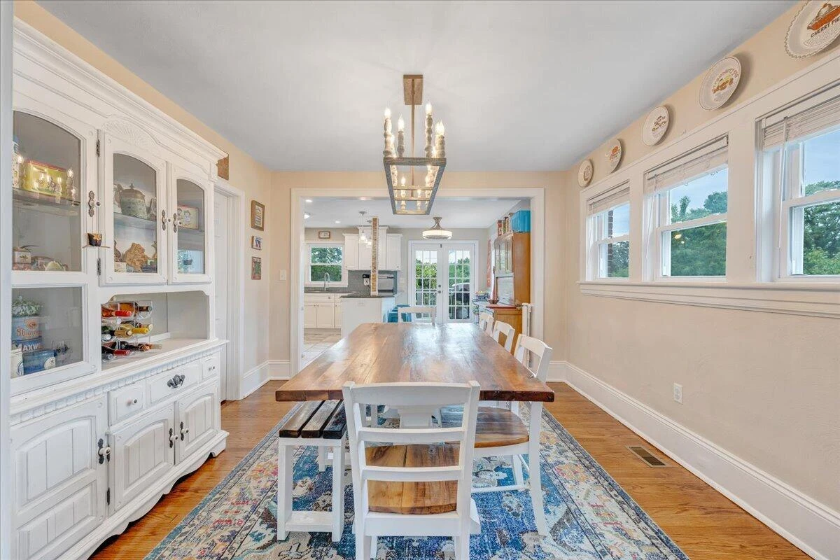 2525 Oregon AVE - Photo 13
