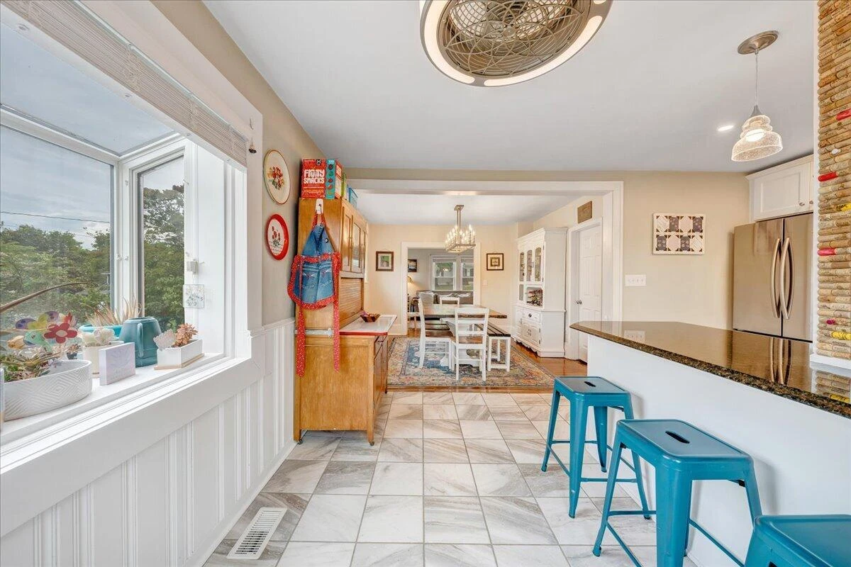 2525 Oregon AVE - Photo 23