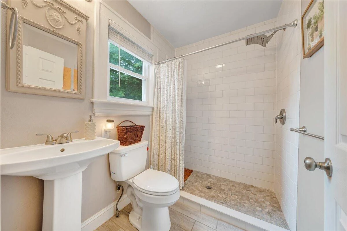 2525 Oregon AVE - Photo 28