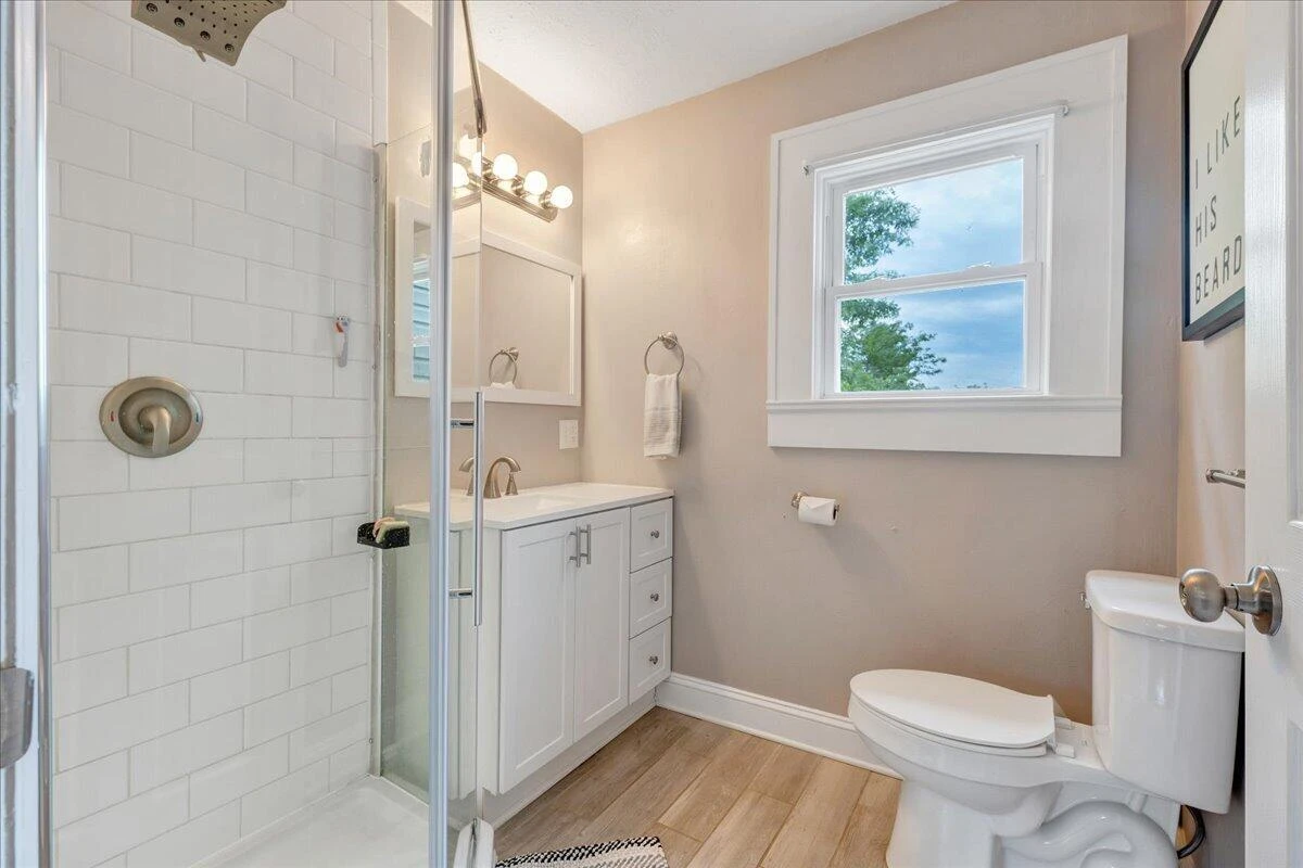 2525 Oregon AVE - Photo 33