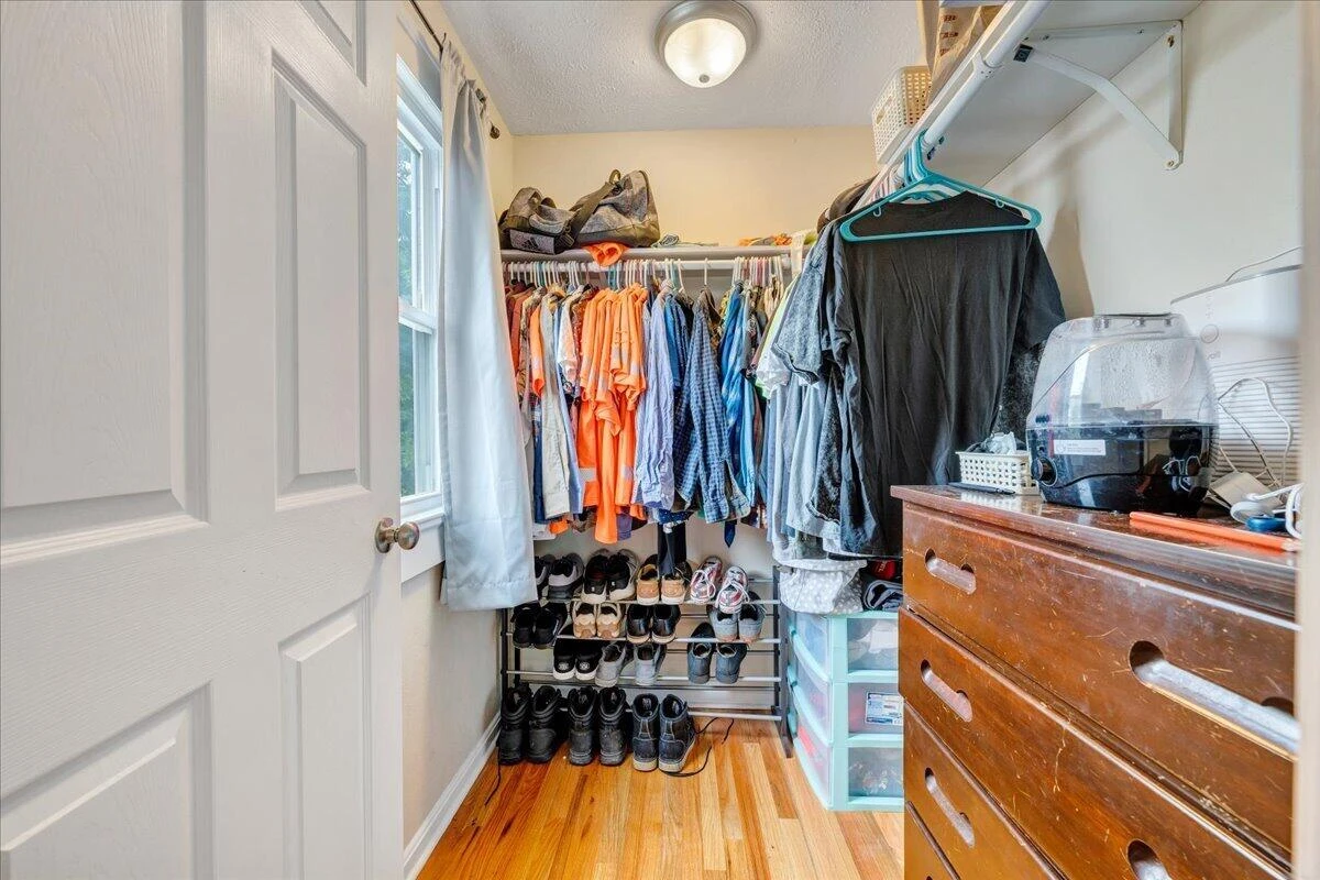 2525 Oregon AVE - Photo 35