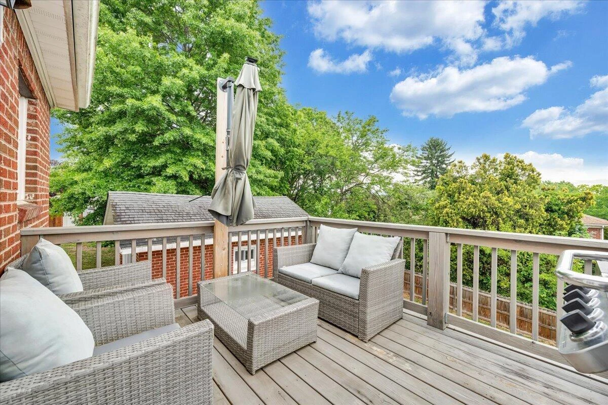 2525 Oregon AVE - Photo 51