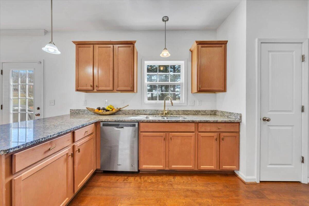 3230 Clearview DR - Photo 22